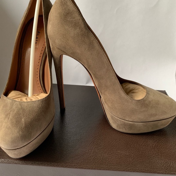 ALAIA suede platform pumps. brand new  38 - Picture 8 of 8